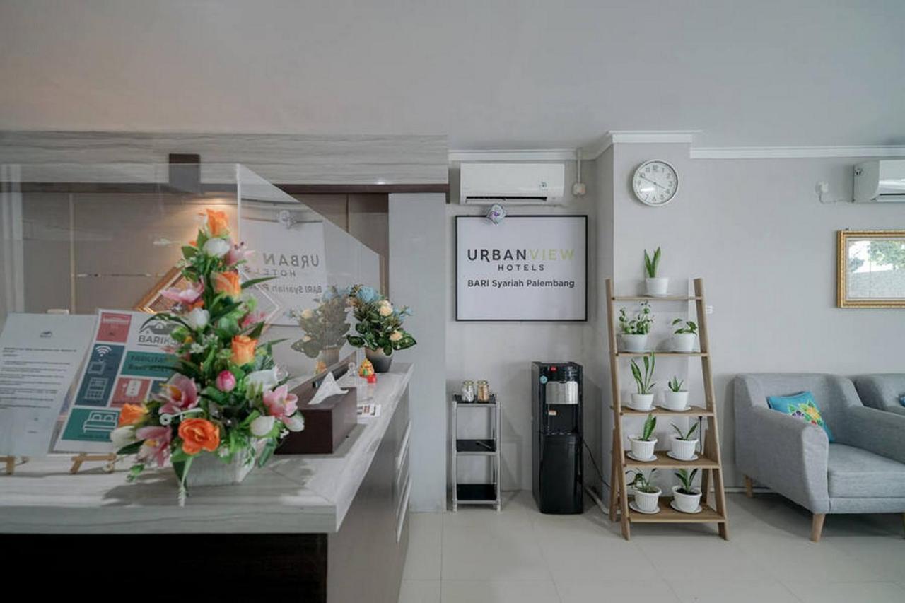 Urbanview Hotel Bari Syariah Palembang By Reddoorz Exterior photo
