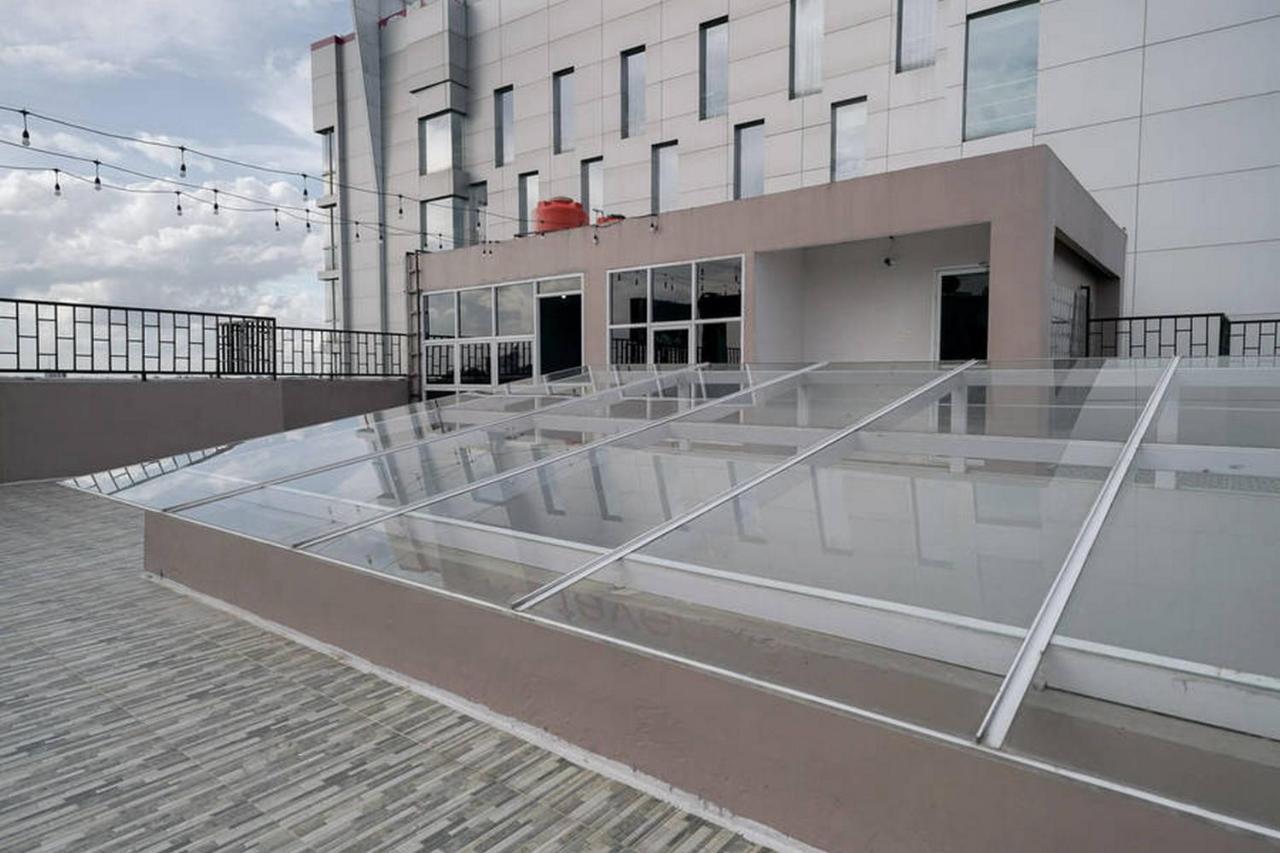 Urbanview Hotel Bari Syariah Palembang By Reddoorz Exterior photo